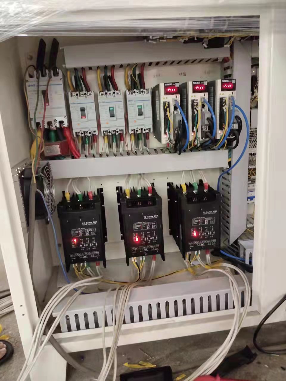 東莞常乾CS-SCR智能數(shù)顯 電力調(diào)整器 電流100A 智能調(diào)節(jié)器 (圖10) 東莞常乾CS-SCR智能數(shù)顯 電力調(diào)整器 電流100A 智能調(diào)節(jié)器 (圖10)