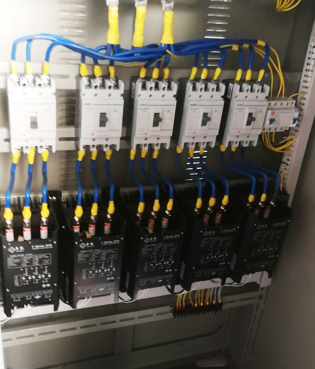 西安電爐所與華為的合作更是打造了優(yōu)秀的轉(zhuǎn)型樣本(圖2) 西安電爐所與華為的合作更是打造了優(yōu)秀的轉(zhuǎn)型樣本(圖2)